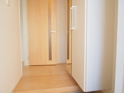 【玄関】 | エレガンス・ベル | シンプルで使いやすい玄関です