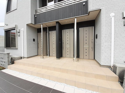 【エントランス】 | ソレアード東山Ⅰ | 建物の内部です