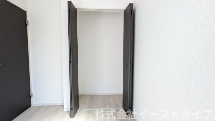 【新築戸建】　いわき市平中神谷1期　全4棟　平屋タイプの収納|クローゼットが付いているので洋服の管理がし易いです。