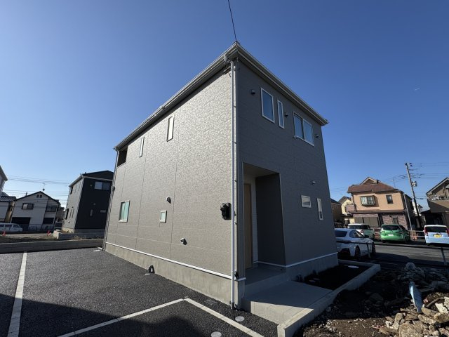 松戸市西馬橋５丁目新築戸建【旭町小学校：7分】の外観|3号棟外観・完成済み内覧可能です！