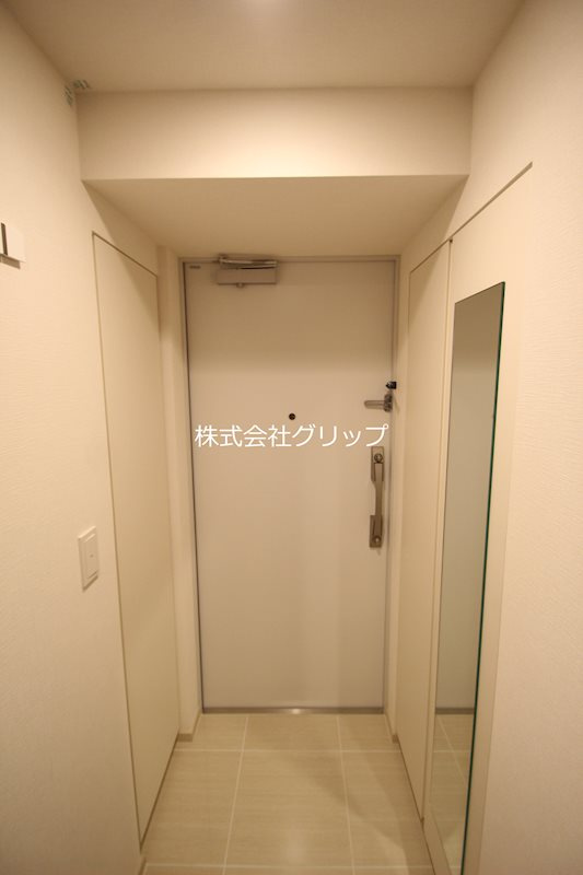 ドゥーエ横濱鶴見の玄関