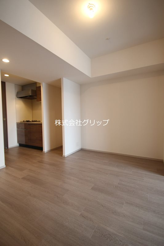 ドゥーエ横濱鶴見の居間・リビング