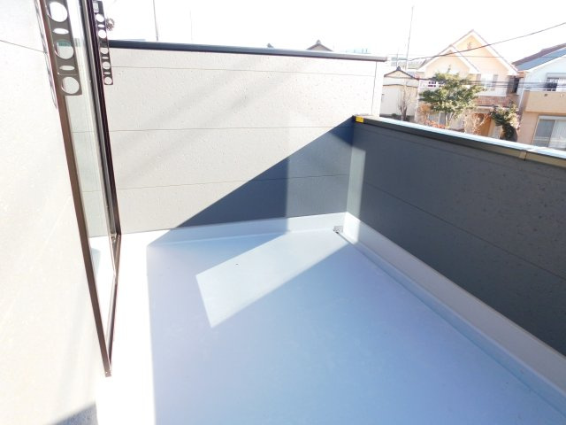 名古屋市北区喜惣治１丁目の新築一戸建のバルコニー|◇バルコニー◇　　南面で陽当り良好なワイドバルコニー♪