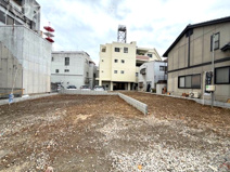 岐阜市八ツ梅町新築建売全2棟！明郷小学校・中央中学校区！お車並列2台可能！お庭付きです♪の画像