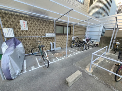 【その他共用部分】 | ステュディオ新大阪 | 駐輪場です