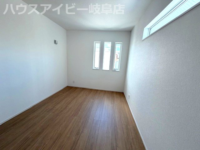 【洋室】の画像