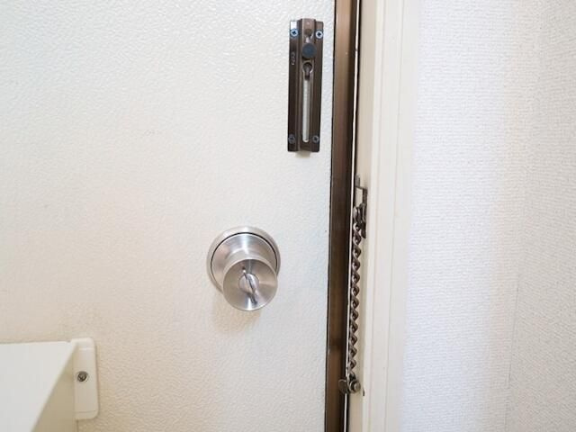 保谷コーポの玄関