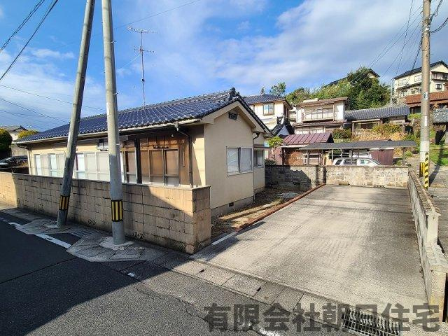 【前面道路含む現地写真】 | 上乃木1丁目 中古戸建 平家４K | 前面道路含む現地写真です