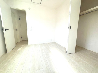 【洋室】 | 廿日市市阿品台3（阿品駅）全2区画　NO1 | 2階　洋室×3　収納付きでお部屋がスッキリ広く使えます。