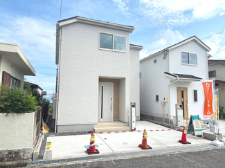 【外観】 | 廿日市市阿品台3（阿品駅）全2区画　NO1 | 【NO1】JR阿品駅まで徒歩17分☆☆阿品台東小学校まで徒歩10分☆阿品台中学校まで徒歩14分☆ピュアクック徒歩2分☆ウォンツ徒歩22分☆土地33坪☆前面道路8.2ｍ☆駐車スペース2台分