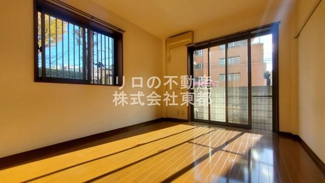 セラヴィーⅡの洋室