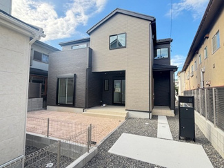 【外観】 | 廿日市市串戸4（宮内串戸駅徒歩2分！）全2区画　NO2【61坪】 | ☆JR宮内串戸駅まで徒歩2分☆金剛寺小学校まで徒歩6分☆七尾中学校まで徒歩15分☆万惣徒歩4分☆ユアーズ徒歩11分☆ウォンツ徒歩13分☆土地61坪☆前面道路7.5ｍ
