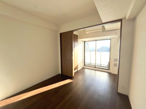 ウエリスアーバン守口の居間・リビング