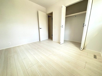 【洋室】 | 東広島市黒瀬樽原西1丁目　全2区画　NO2【54坪】 | 1階　洋室☆収納がありお部屋が広く使えます☆