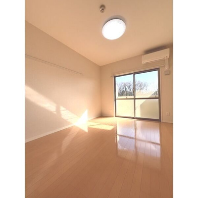 【居間・リビング】 | アールズタワー東山公園