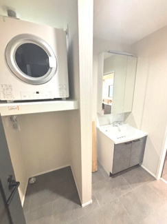 【独立洗面台】 | 南区宇品御幸5（海岸通駅）限定1棟【外構込み】 | 家庭用衣類乾燥機幹太くん設置済み☆