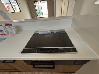 【キッチン】 | 安佐南区川内1（中筋駅）全2区画　NO1 | 3口IHコンロ