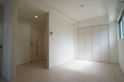 【居間・リビング】 | 仲介手数料半額！HPには初期費用掲載！「プライスホーム」で検索！AXIS平尾1番館