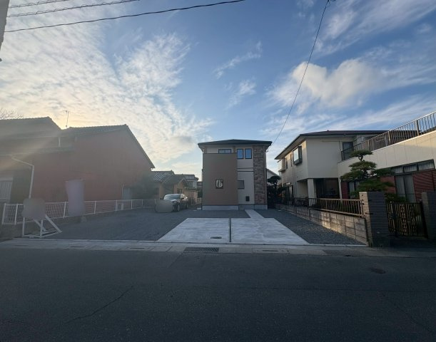 行橋市門樋町1期　新築一戸建ての外観|土地が広く駐車スペースは3~4台♪
【行橋市　新築戸建て】