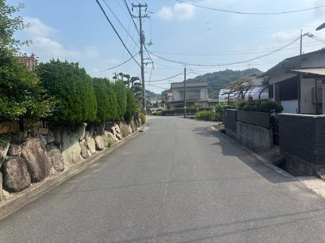 【前面道路含む現地写真】 | 廿日市市平良2（廿日市駅）全3区画　NO2【外構工事込み】 | 前面道路6.5ｍ