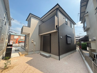 【外観】 | 廿日市市平良2（廿日市駅）全3区画　NO2【外構工事込み】 | ☆JR廿日市駅まで徒歩16分☆平良小学校まで徒歩18分☆七尾中学校まで徒歩3分☆業務用スーパー徒歩5分☆アルク徒歩11分☆ウォンツ徒歩12分☆土地44坪☆前面道路6.5ｍ☆駐車スペース2台分☆
