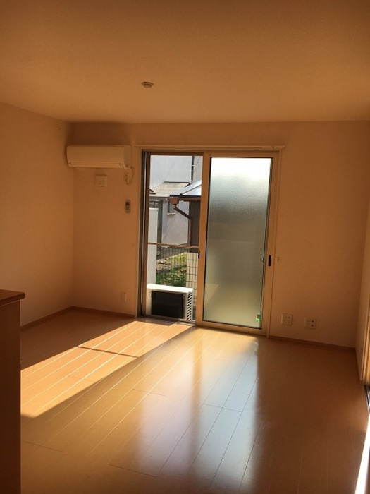 第9ウエスタンハイツの居間・リビング