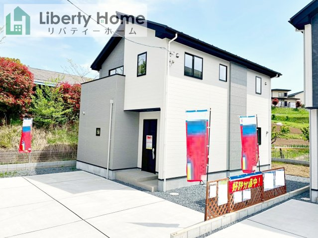 土浦市上高津2期　新築戸建　6号棟の外観|ご予約をいただければ、『平日の空いた時間』『周辺物件まとめて見たい』『1件だけ見たい』ももちろん可能です♪
お気軽にお問合せください♪