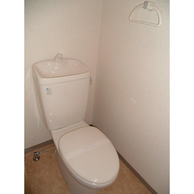 メゾンドロゼのトイレ