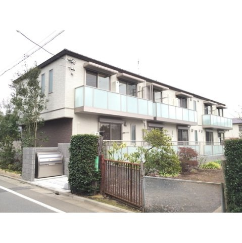 パインクレストハウスIIの外観