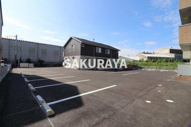 リオ グラシア Ｂの駐車場