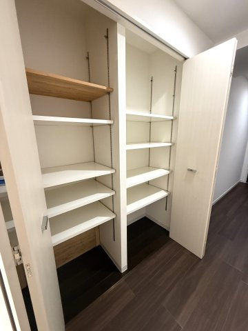 ダイアパレス白山公園前の収納