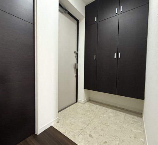ダイアパレス白山公園前の玄関