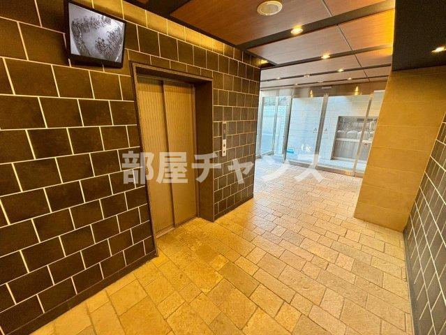 プランドール那古野のロビー