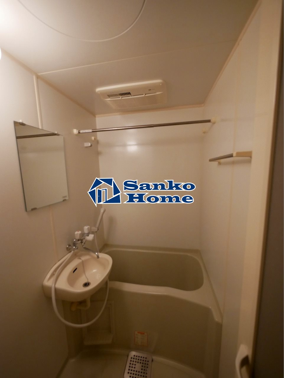 アイフェリーク日本橋の浴室