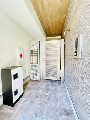 【エントランス】 | ザ・ハウス小岩 |  