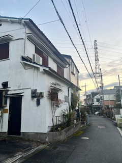 東倉治4丁目　売土地の前面道路含む現地写真