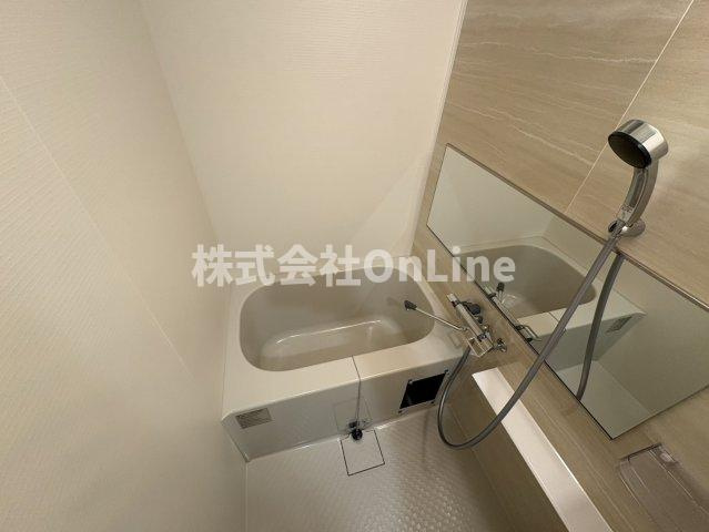 プレサンス鶴橋トレヴィエの浴室