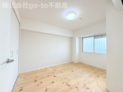 【洋室】 | 明石アーバンライフ | 約5.5帖の洋室です