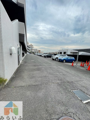 【駐車場】 | クレストヒルズ東山