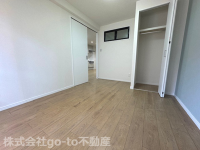 【洋室】 | フルーレゾン西明石 | 約5.5帖の洋室です