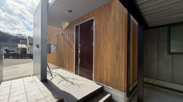 仙台市青葉区錦ケ丘３丁目　戸建のエントランス