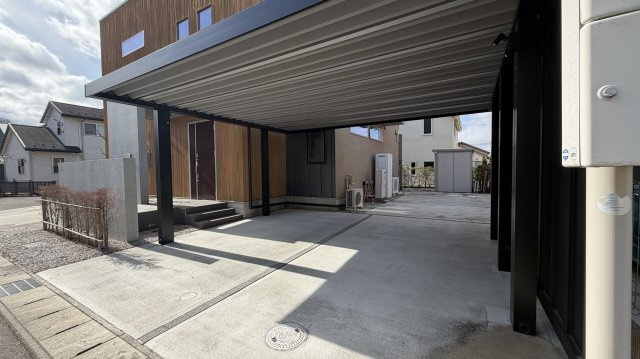 仙台市青葉区錦ケ丘３丁目　戸建の駐車場