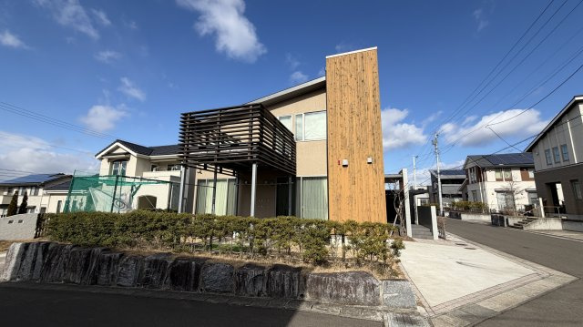 仙台市青葉区錦ケ丘３丁目　戸建の外観