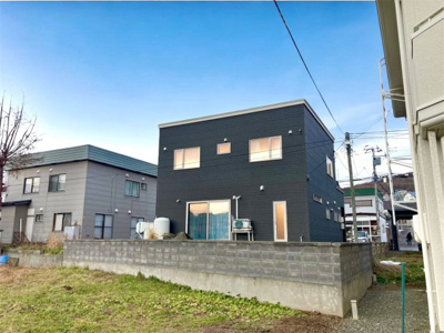 【外観】 | 小樽市幸３丁目 一戸建 | 自然豊かで閑静な住宅街♪