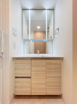 フレンシア四谷左門町の収納