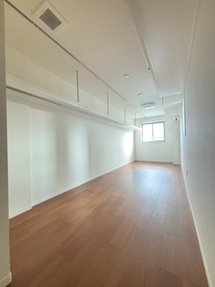 メゾンプリマベーラの居間・リビング