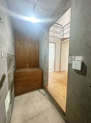 南青山4丁目戸建の内装