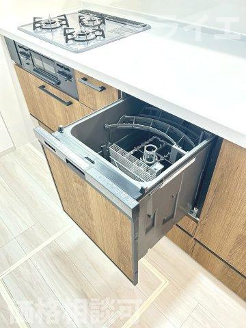 【新築戸建】札幌市東区北19条東10丁目5棟のキッチン|食洗機付