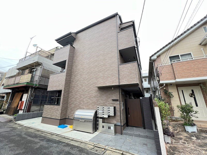 グランクオール西綾瀬一丁目