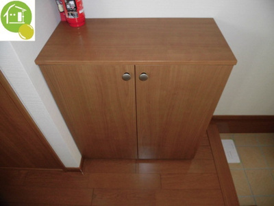 【玄関】 | LIZARB213 | ※写真は同タイプの別のお部屋になります。